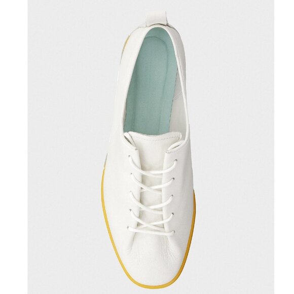 ECCO Simpil II Womens Sneaker - Picture 2 of 7